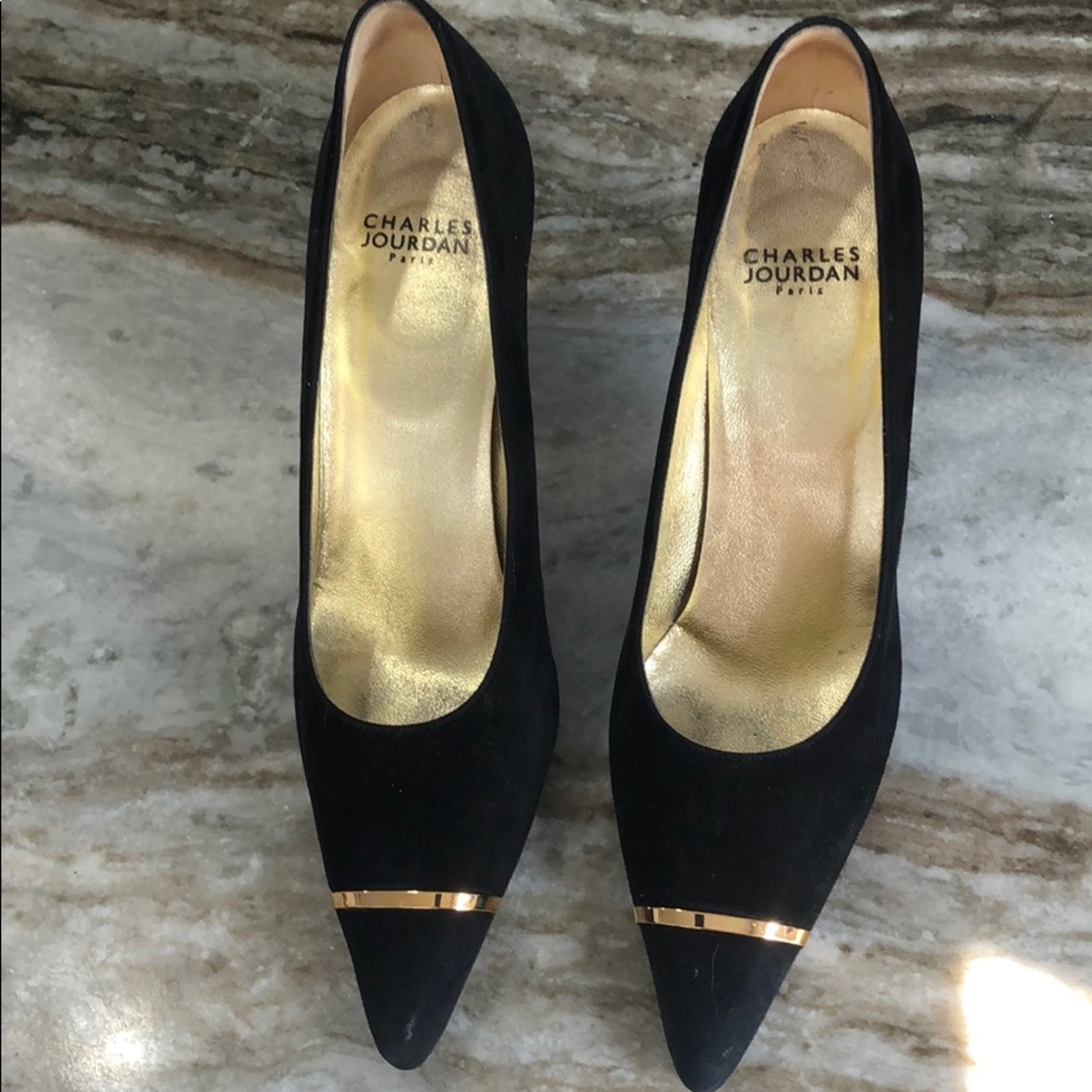 Charles Jourdan Suede structure heel pumps